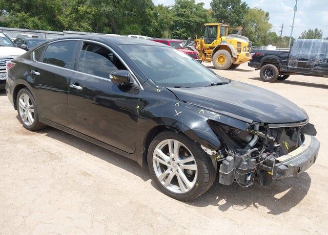 2014 NISSAN Altima