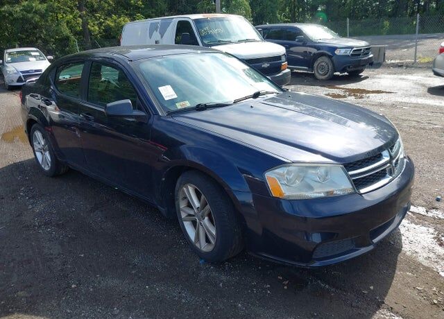 2012 DODGE Avenger
