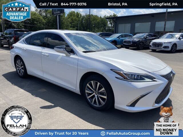 2020 LEXUS ES
