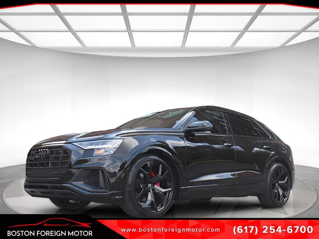2023 AUDI Q8