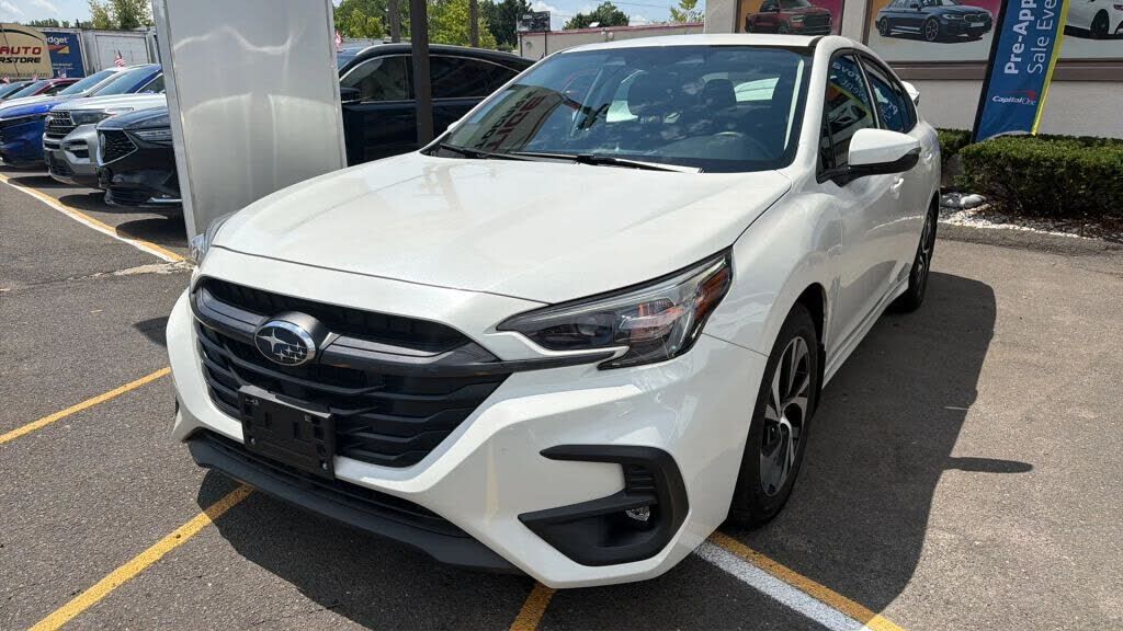 2024 SUBARU Legacy