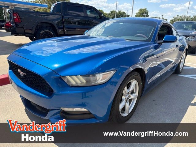 2017 FORD Mustang