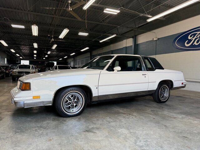 1988 OLDSMOBILE Cutlass Supreme