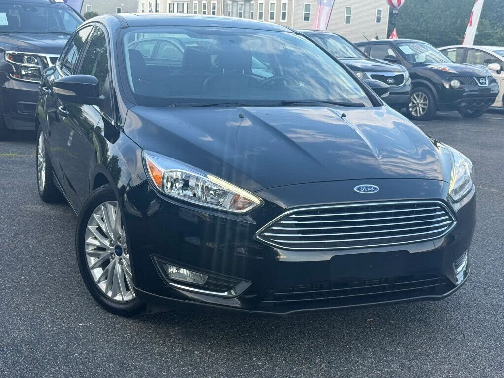 2017 FORD Focus
