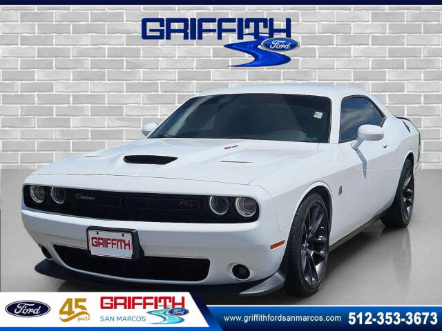 2021 DODGE Challenger