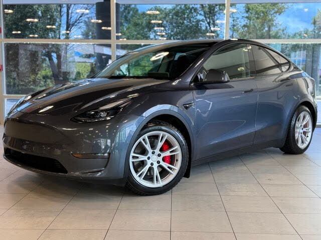 2022 TESLA Model Y