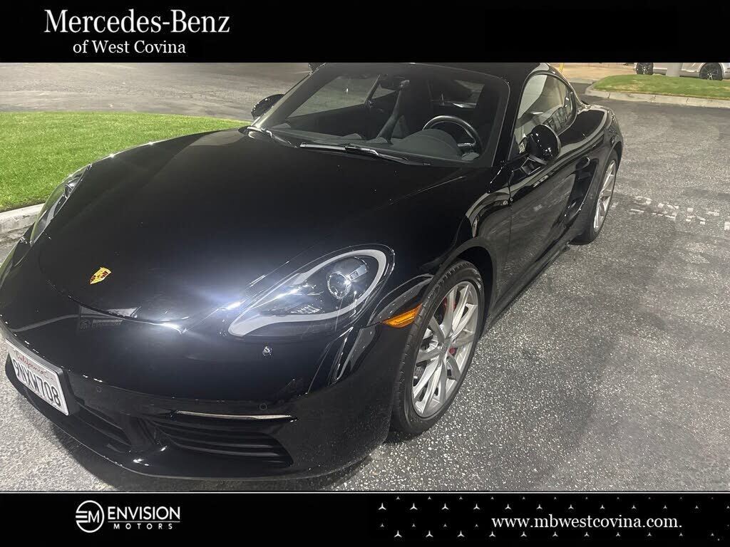 2024 PORSCHE 718