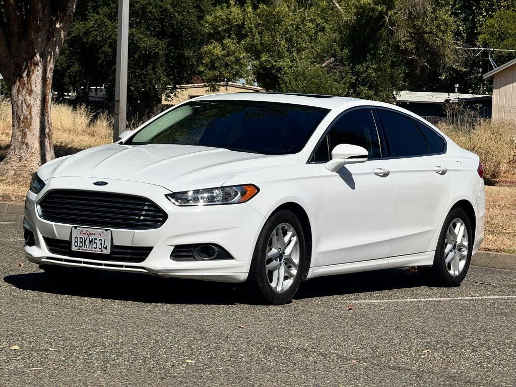 2015 FORD Fusion
