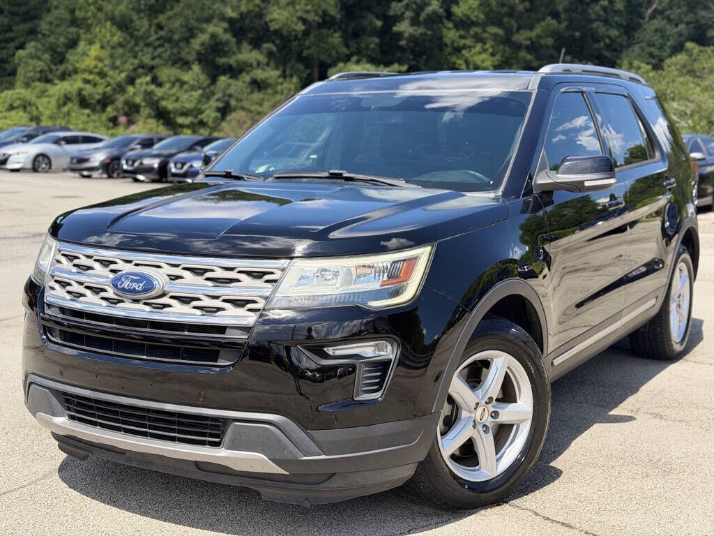 2018 FORD Explorer
