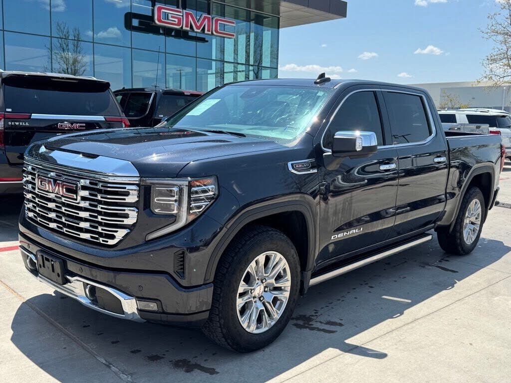 2024 GMC Sierra