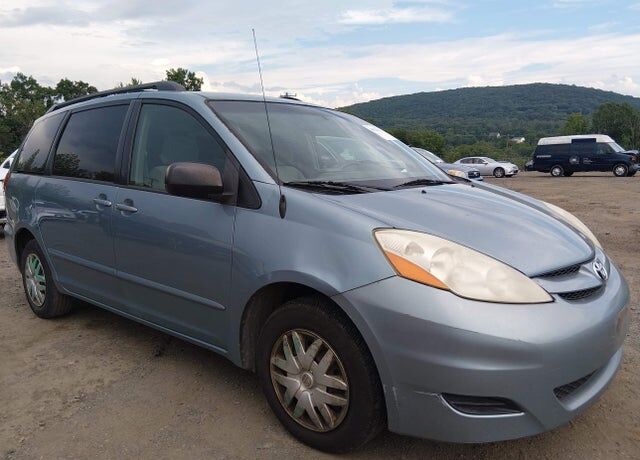 2008 TOYOTA Sienna