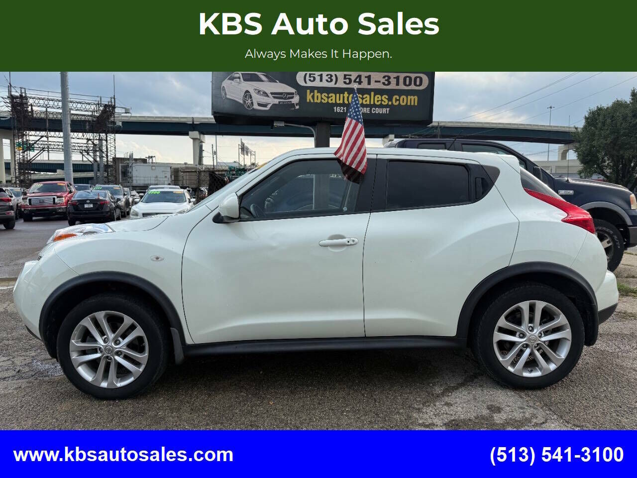 2012 NISSAN Juke