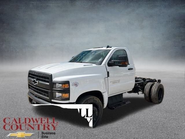 2023 GMC Silverado Medium Duty