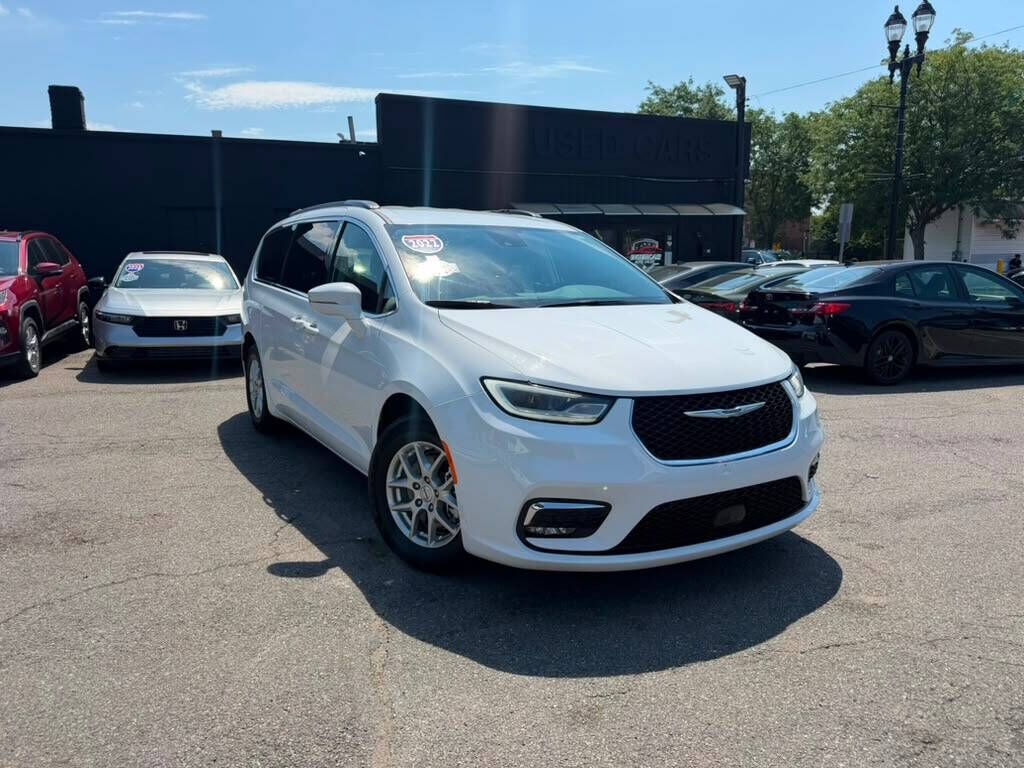 2022 CHRYSLER Pacifica