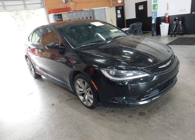 2015 CHRYSLER 200
