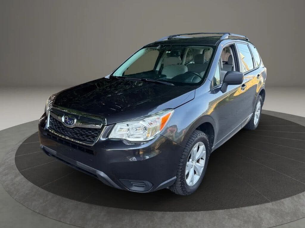 2016 SUBARU Forester