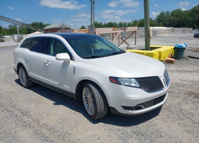2014 LINCOLN MKT