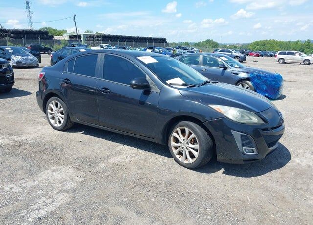 2011 MAZDA Mazda3