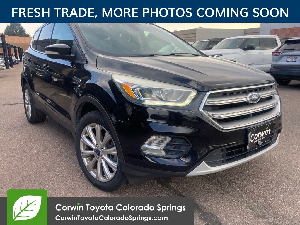 2017 FORD Escape
