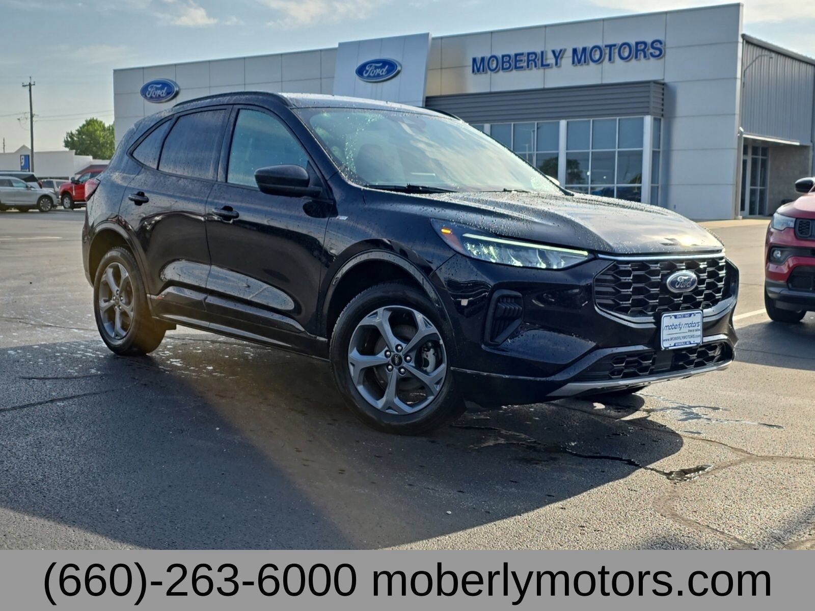 2024 FORD Escape