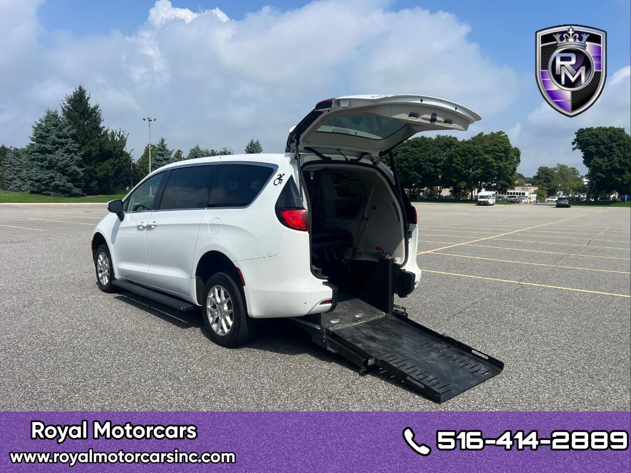2022 CHRYSLER Pacifica