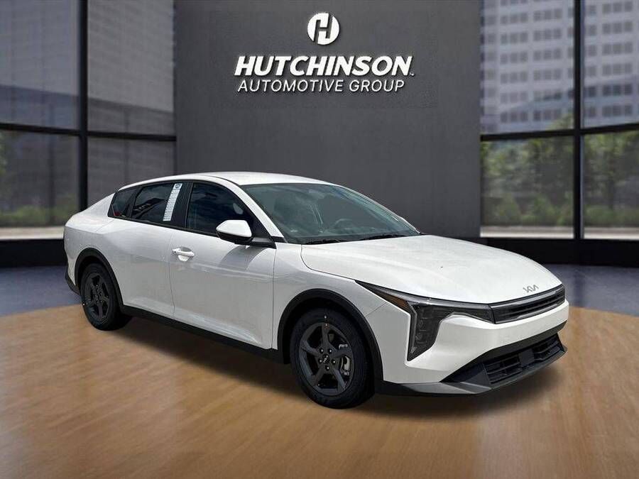 2026 KIA K4