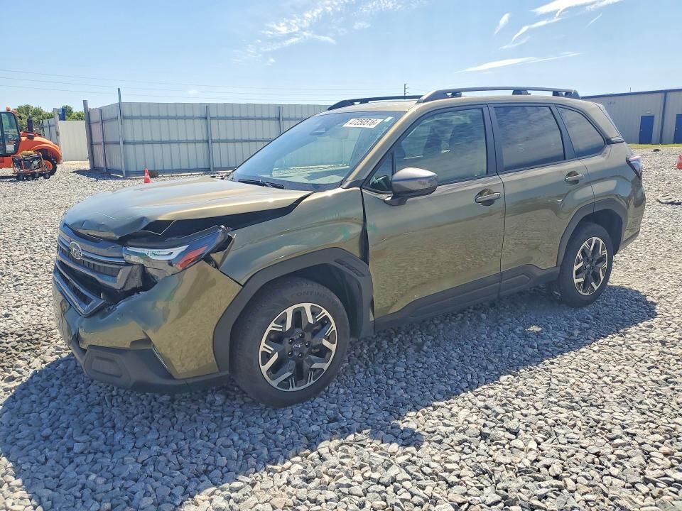2025 SUBARU Forester