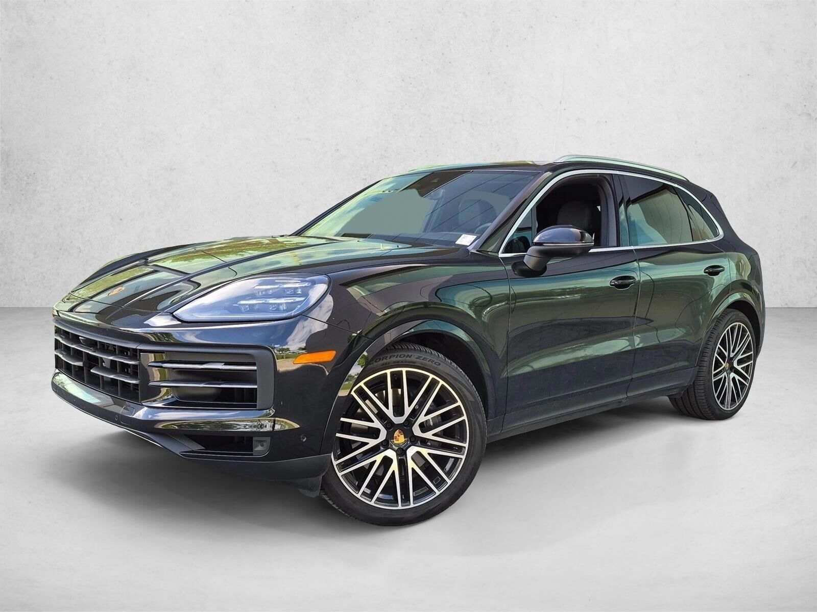 2025 PORSCHE Cayenne