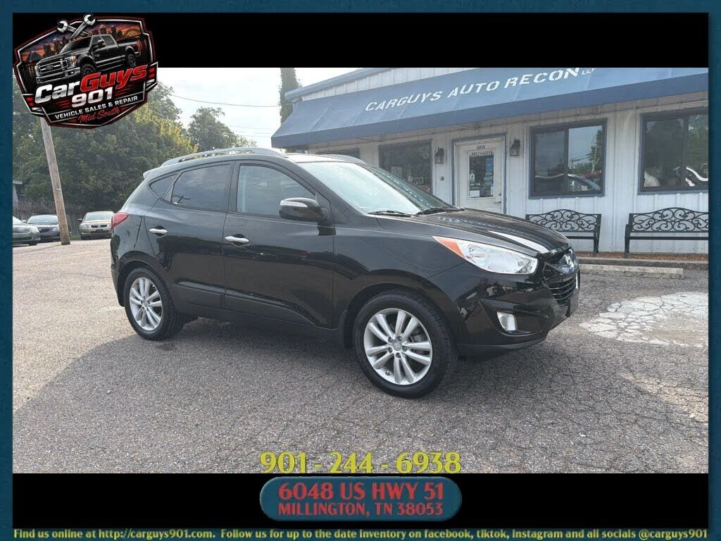 2010 HYUNDAI Tucson