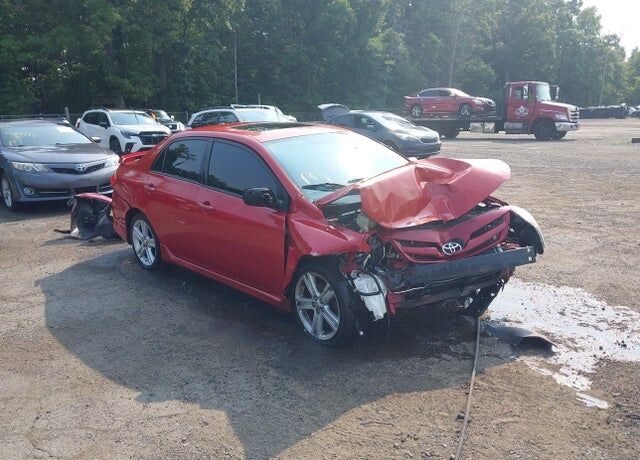 2013 TOYOTA Corolla