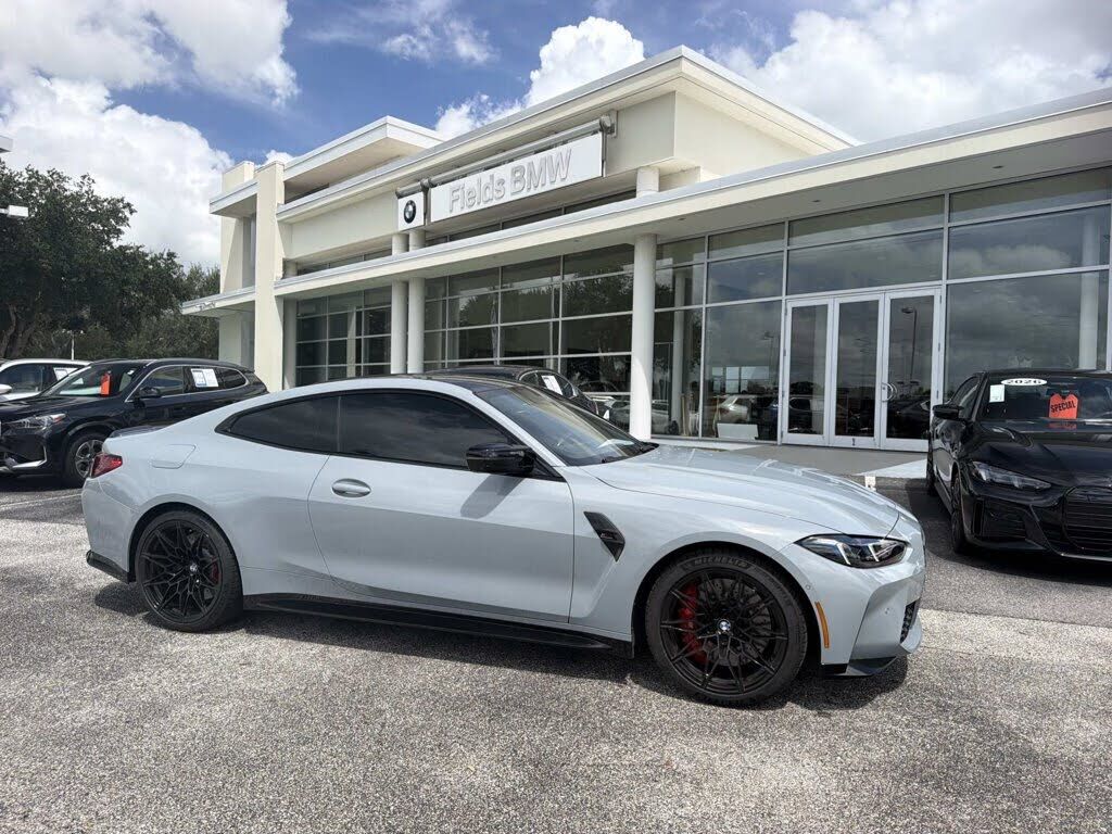 2025 BMW M4