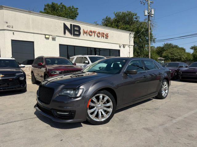 2018 CHRYSLER 300