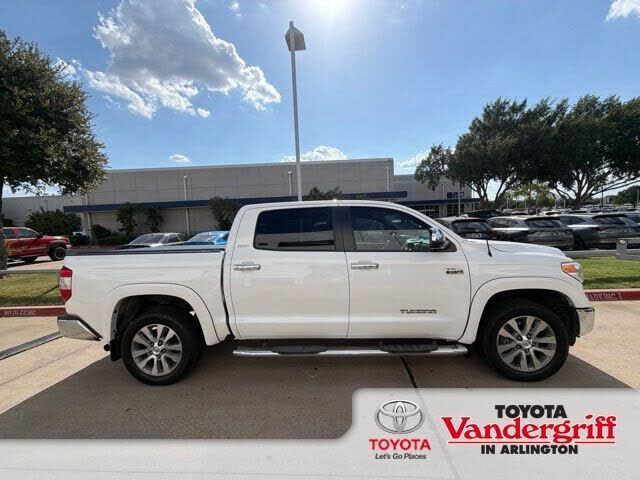2016 TOYOTA Tundra