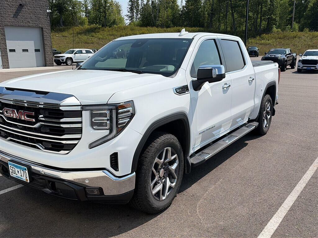 2025 GMC Sierra