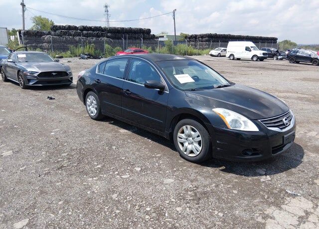 2012 NISSAN Altima