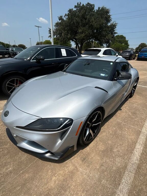 2022 TOYOTA Supra