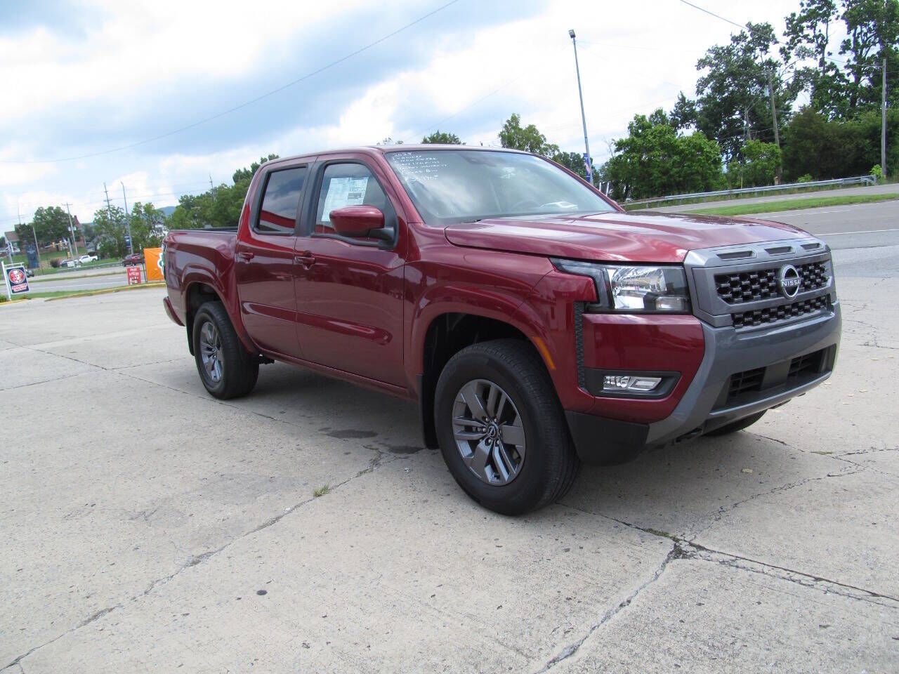 2025 NISSAN Frontier