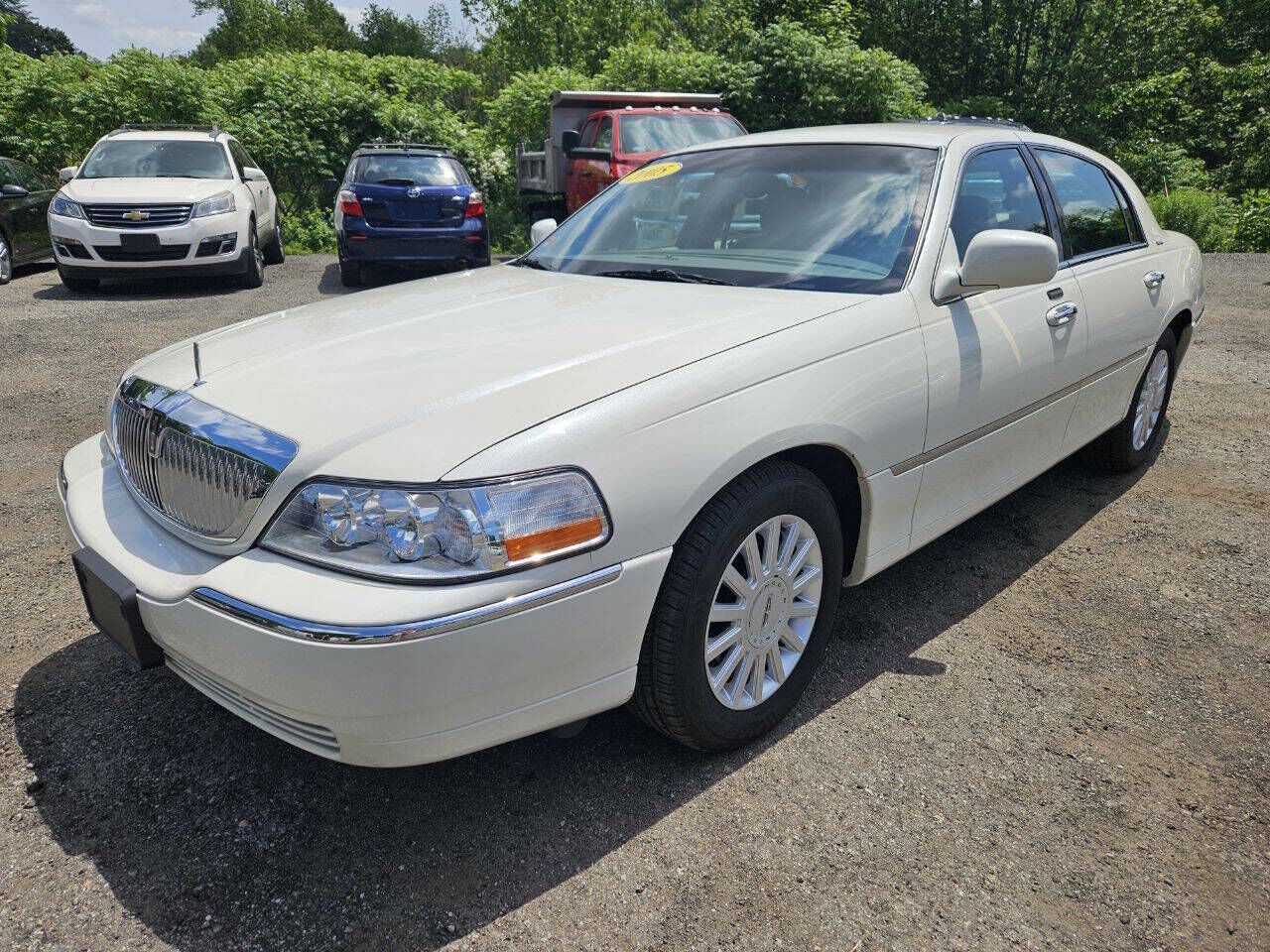 2005 LINCOLN Town Car