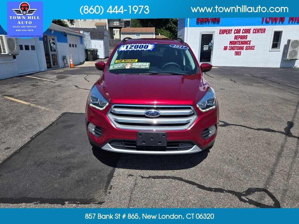 2017 FORD Escape