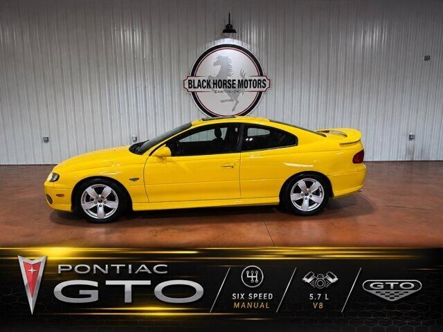 2004 PONTIAC GTO