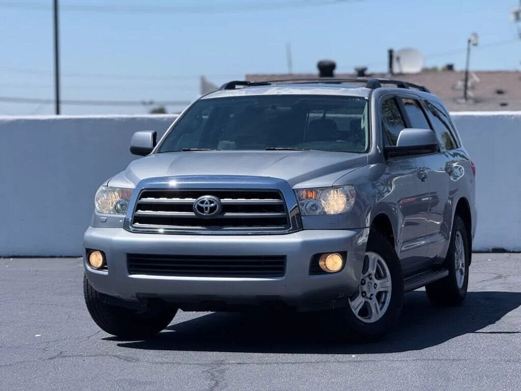 2014 TOYOTA Sequoia