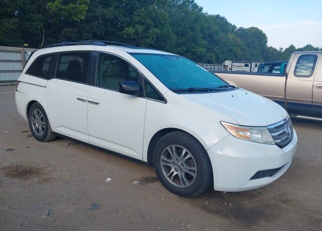 2013 HONDA Odyssey