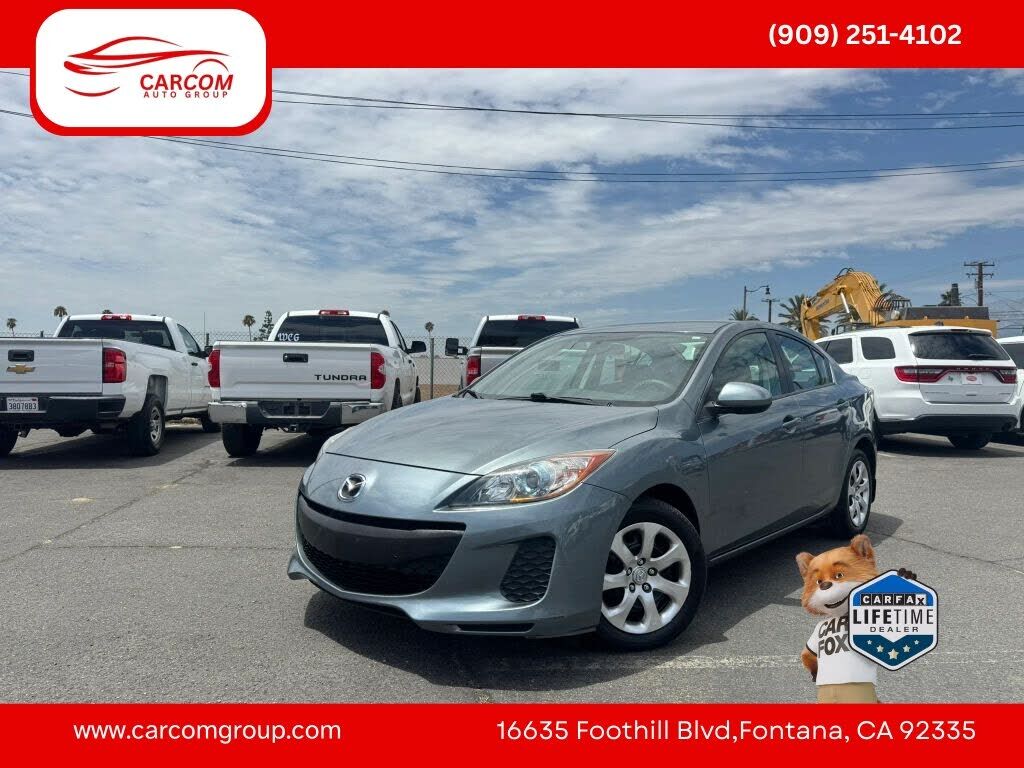 2013 MAZDA Mazda3