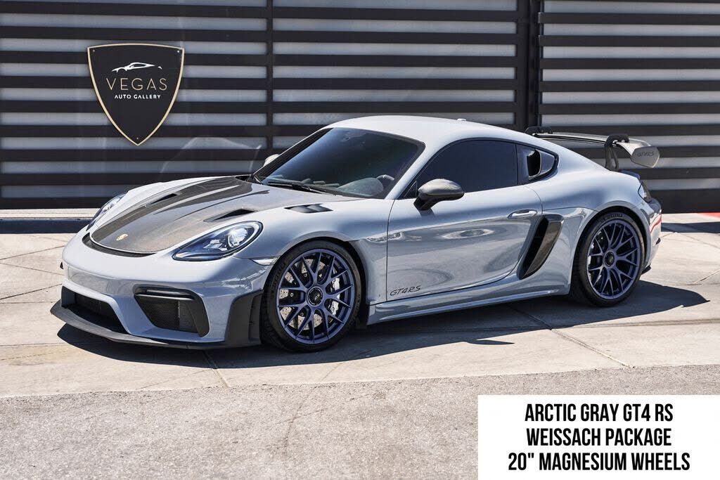 2023 PORSCHE 718