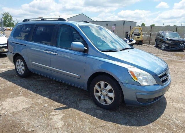 2007 HYUNDAI Entourage