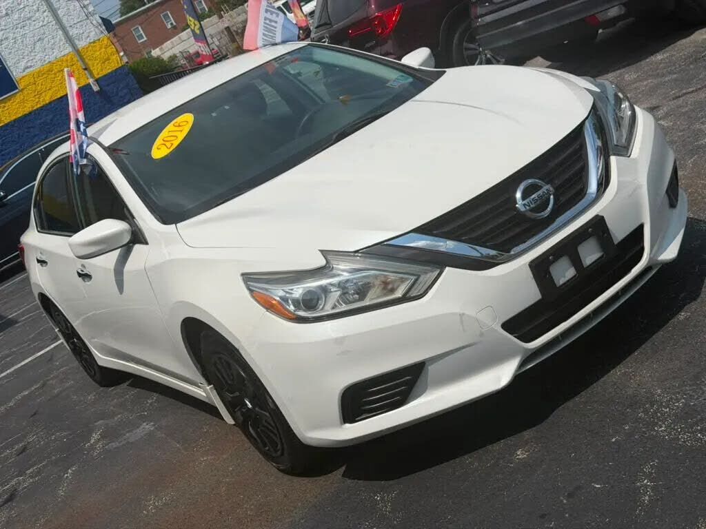 2016 NISSAN Altima
