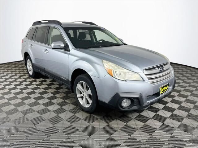 2014 SUBARU Outback