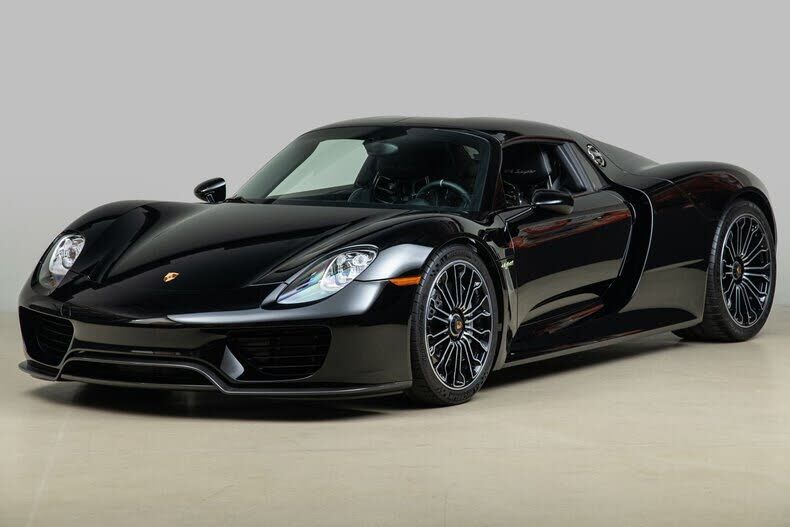 2015 PORSCHE 918