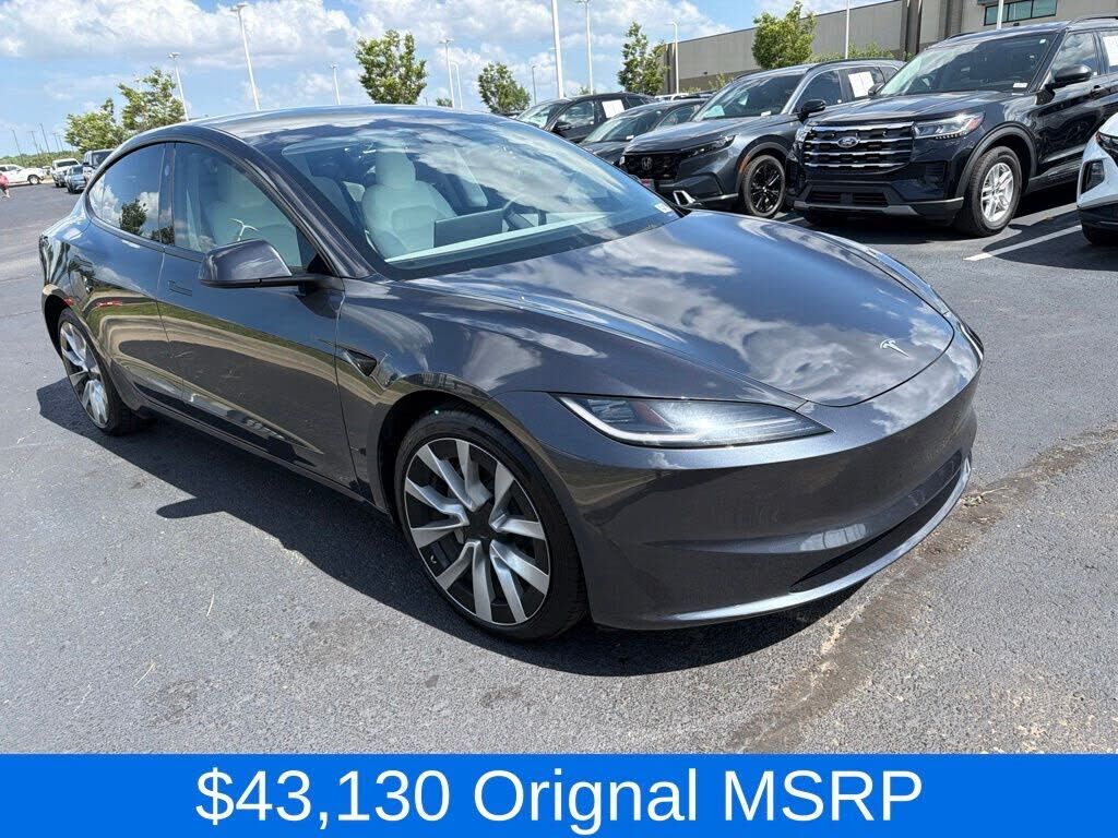 2024 TESLA Model 3