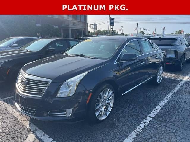 2017 CADILLAC XTS